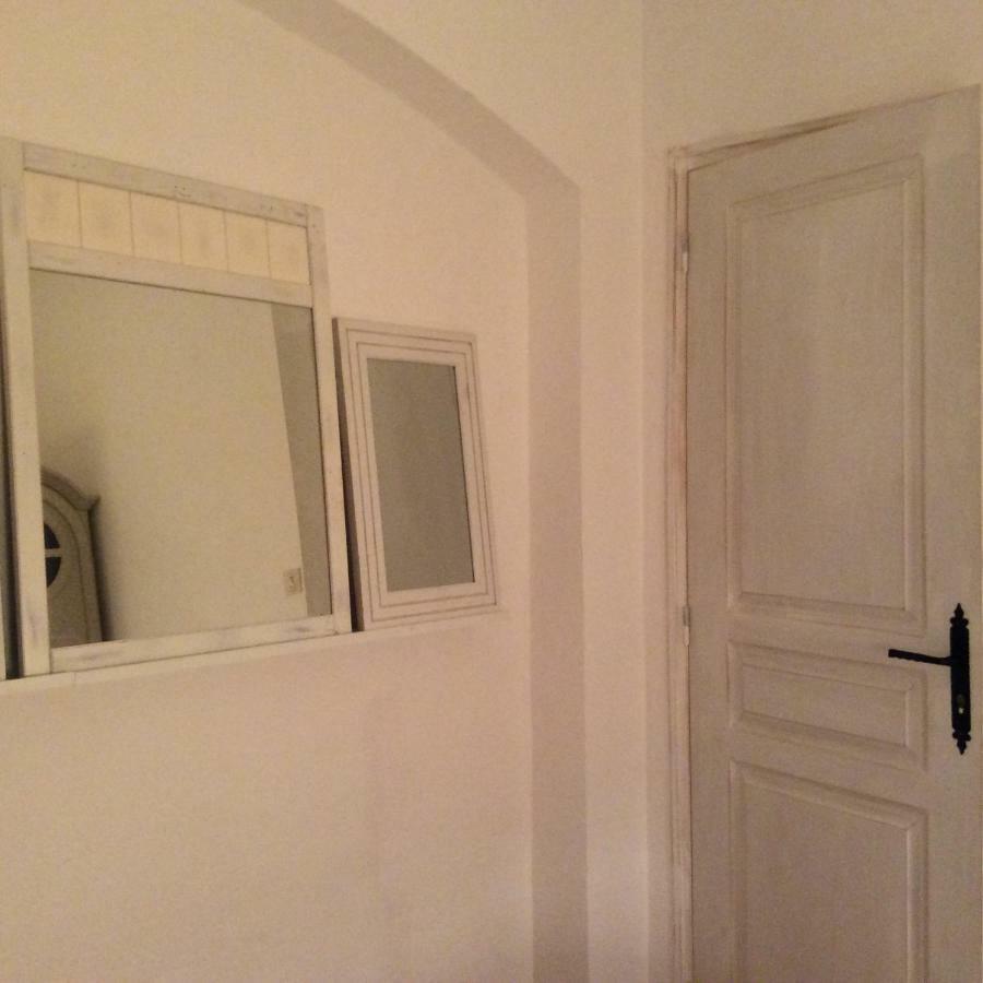 Le Mas Amore Bed and Breakfast Gassin Exteriör bild