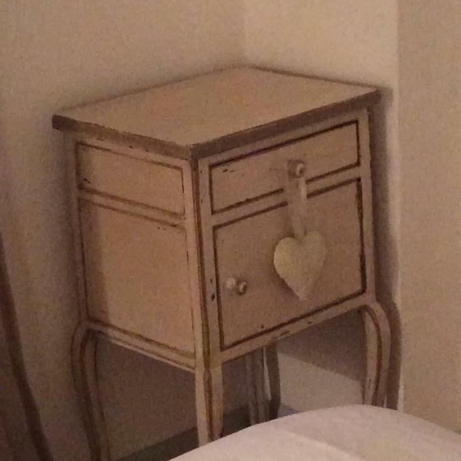 Le Mas Amore Bed and Breakfast Gassin Exteriör bild