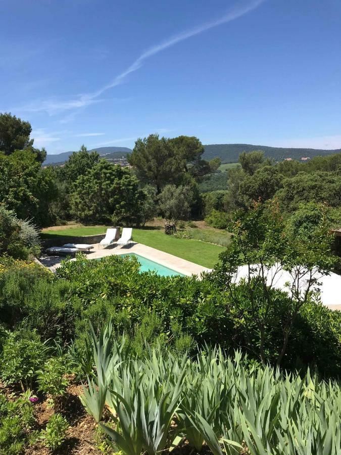 Le Mas Amore Bed and Breakfast Gassin Exteriör bild